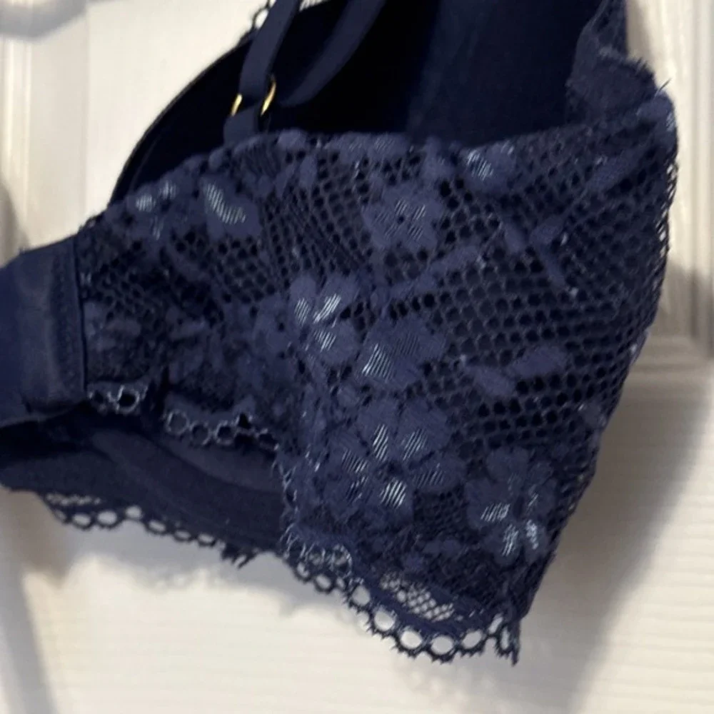 Victoria's Secret Bra Lace Underwire Bra Blue Sexy Flirty Size 34D Lined‎ NWT